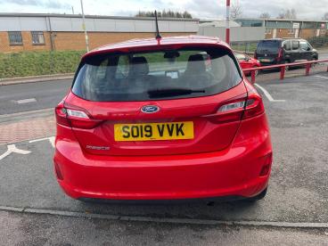 SPOTICAR Ford Fiesta 1.1 Ti-vct Zetec Euro 6 (s/s) 3dr Used Car - Hatchback Petrol Red - Melton Mowbray - 1200634275_3