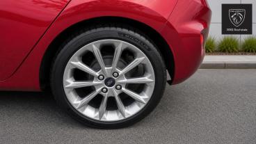 SPOTICAR Ford Fiesta 1.0t Ecoboost Vignale Auto Euro 6 (s/s) 5dr Used Car - Hatchback Petrol Red - Rochdale - 1200635857_5