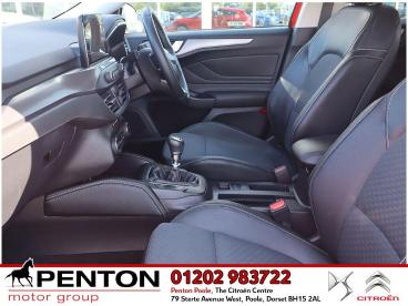 SPOTICAR Ford Focus 1.0t Ecoboost Titanium X Euro 6 (s/s) 5dr Used Car - Saloon Petrol Red - Poole - 1200527671_4