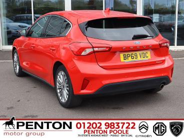 SPOTICAR Ford Focus 1.0t Ecoboost Titanium X Euro 6 (s/s) 5dr Used Car - Saloon Petrol Red - Poole - 1200527671_5