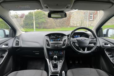 SPOTICAR Ford Focus 1.0t Ecoboost Titanium Euro 6 (s/s) 5dr Used Car - Saloon Petrol White - Bridgend - 1200556056_4