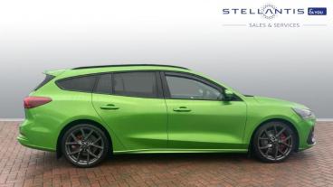 SPOTICAR Ford Focus 2.3t Ecoboost St Euro 6 (s/s) 5dr Used Car - Estate Petrol  - Leicester - 1200558365_2