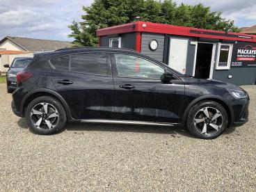 SPOTICAR Ford Focus 1.0t Ecoboost Mhev Active Euro 6 (s/s) 5dr Used Car - Saloon Hybrid Black - Inverness - 1200560894_3