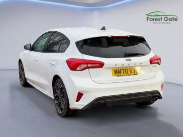 SPOTICAR Ford Focus 1.0t Ecoboost Mhev St-line X Edition Euro 6 (s/s) Used Car - Saloon Petrol White - Corby - 1200577414_5