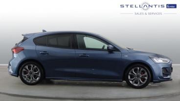 SPOTICAR Ford Focus 1.0t Ecoboost St-line Euro 6 (s/s) 5dr Used Car - Saloon Petrol Blue - Birmingham - 1200577530_4