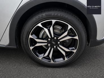 SPOTICAR Ford Focus 1.0t Ecoboost Active X Euro 6 (s/s) 5dr Used Car - Saloon Petrol Silver - Letchworth - 1200588223_5