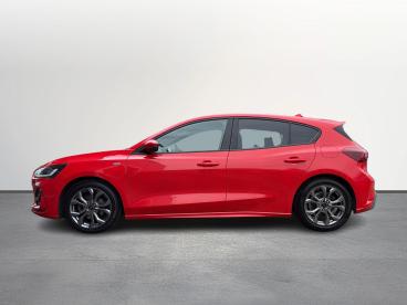 SPOTICAR Ford Focus 1.0t Ecoboost St-line Euro 6 (s/s) 5dr Used Car - Saloon Petrol Red - Letchworth - 1200588227_4