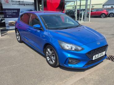 SPOTICAR Ford Focus 1.0t Ecoboost St-line Auto Euro 6 (s/s) 5dr Used Car - Saloon Petrol Blue - Boston - 1200600391_1
