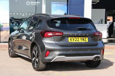 SPOTICAR Ford Focus 1.0t Ecoboost Active Euro 6 (s/s) 5dr Used Car - Saloon Petrol Grey - Bulkington - 1200604187_4