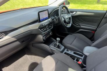 SPOTICAR Ford Focus 1.5 Ecoblue Titanium Euro 6 (s/s) 5dr Used Car - Saloon Diesel Red - Bridgend - 1200605464_2