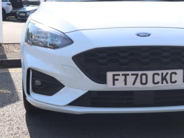 SPOTICAR Ford Focus 1.0t Ecoboost Mhev St-line Edition Euro 6 (s/s) 5d Used Car - Saloon Petrol White - Walsall - 1200607160_4