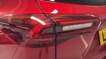 SPOTICAR Ford Focus 1.0t Ecoboost Mhev St-line X Dct Euro 6 (s/s) 5dr Used Car - Estate Hybrid Red - West London - 1200607895_5