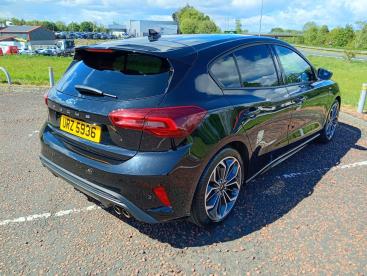SPOTICAR Ford Focus 1.0t Ecoboost St-line X Euro 6 (s/s) 5dr Used Car - Saloon Petrol Black - Portadown - 1200620665_5