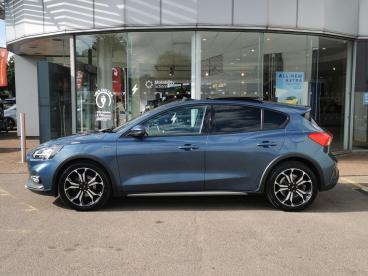 SPOTICAR Ford Focus 1.0t Ecoboost Mhev Active X Edition Euro 6 (s/s) 5 Used Car - Saloon Petrol Blue - Hemel Hempstead - 1200625791_4