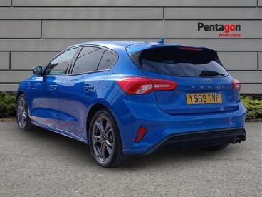 SPOTICAR Ford Focus 1.0t Ecoboost St-line Euro 6 (s/s) 5dr Used Car - Saloon Petrol Blue - Barnsley - 1200631495_2