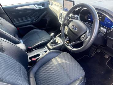 SPOTICAR Ford Focus 1.0t Ecoboost Mhev Titanium X Edition Euro 6 (s/s) Used Car - Saloon Petrol Red - Derby - 1200635745_5
