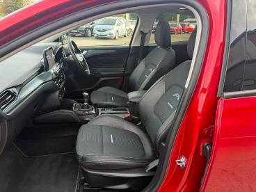 SPOTICAR Ford Focus 1.0t Ecoboost Mhev Active X Edition Euro 6 (s/s) 5 Used Car - Saloon Petrol Red - Billinghay - 1200640427_4