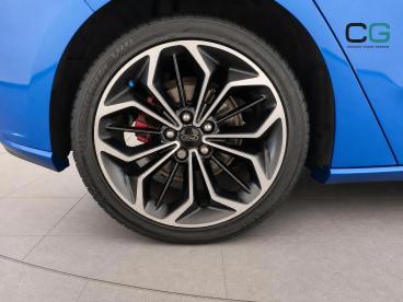 SPOTICAR Ford Focus 1.5 Ecoblue St-line X Auto Euro 6 (s/s) 5dr Used Car - Saloon Diesel Blue - Croxdale - 1200640757_5