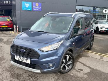 SPOTICAR Ford Tourneo Grand Tourneo Connect 1.5 Ecoblue Active Auto Euro 6 (s/s) 5dr Used Car - Mpv Diesel Blue - Wakefield - 1200590832_2