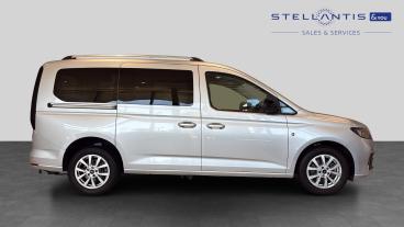 SPOTICAR Ford Tourneo Grand Tourneo Connect 1.5 Ecoboost Titanium Euro 6 (s/s) 5dr Used Car - Mpv Petrol Silver - West London - 1200623266_2