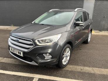 SPOTICAR Ford Kuga 2.0 Tdci Titanium Awd Euro 6 (s/s) 5dr Used Car - Suv Diesel Grey - Cheltenham - 1200552133_3