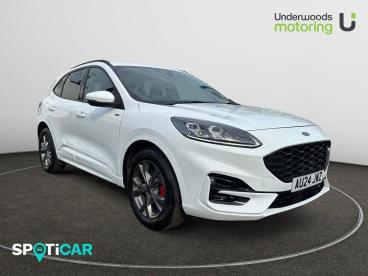SPOTICAR Ford Kuga 1.5t Ecoboost St-line Edition Euro 6 (s/s) 5dr Used Car - Suv Petrol White - Tiptree - 1200555213_1