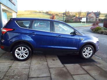 SPOTICAR Ford Kuga 1.5t Ecoboost Zetec Euro 6 (s/s) 5dr Used Car - Suv Petrol Blue - Campeltown - 1200565657_4