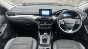 SPOTICAR Ford Kuga 1.5t Ecoboost Titanium Edition Euro 6 (s/s) 5dr Used Car - Suv Petrol Black - Chingford - 1200590643_4