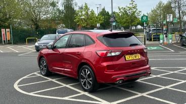 SPOTICAR Ford Kuga 2.5h Duratec St-line X Edition Cvt Euro 6 (s/s) 5d Used Car - Suv Hybrid Red - Chingford - 1200595770_5