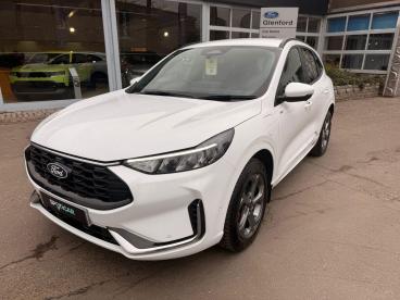 SPOTICAR Ford Kuga 2.5 Duratec 14.4kwh St-line Cvt Euro 6 (s/s) 5dr Used Car - Suv Plug-in Hybrid White - Forfar - 1200601035_2