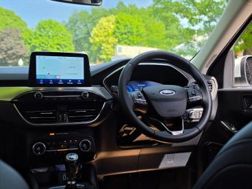 SPOTICAR Ford Kuga 1.5 Ecoblue Titanium Euro 6 (s/s) 5dr Used Car - Suv Diesel White - Accrington - 1200603615_2