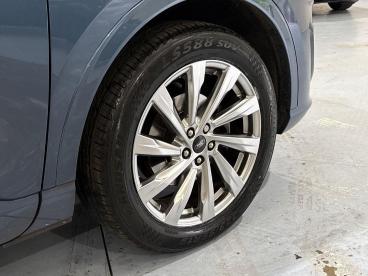 SPOTICAR Ford Kuga 1.5t Ecoboost Vignale Euro 6 (s/s) 5dr Used Car - Suv Petrol Blue - Swansea - 1200606466_4