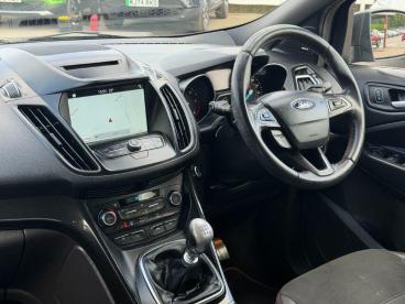 SPOTICAR Ford Kuga 2.0 Tdci St-line X Awd Euro 6 (s/s) 5dr Used Car - Suv Diesel Grey - Billinghay - 1200616947_3