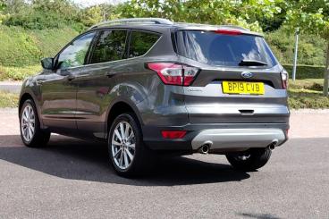 SPOTICAR Ford Kuga 1.5t Ecoboost Titanium Edition Euro 6 (s/s) 5dr Used Car - Suv Petrol Grey - Littlehampton - 1200624185_5
