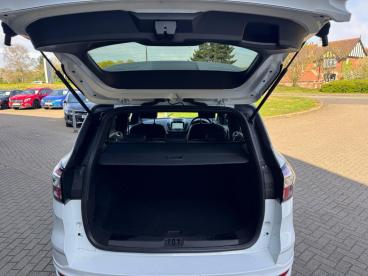 SPOTICAR Ford Kuga 1.5 Tdci St-line Euro 6 (s/s) 5dr Used Car - Suv Diesel White - Rugby - 1200628616_5
