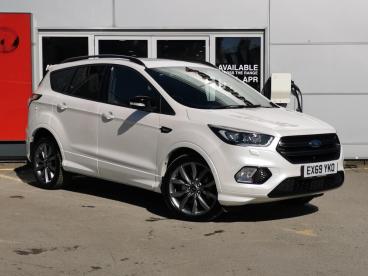 SPOTICAR Ford Kuga 2.0 Tdci Ecoblue St-line Edition Powershift Awd Eu Used Car - Suv Diesel White - Watford - 1200633187_1