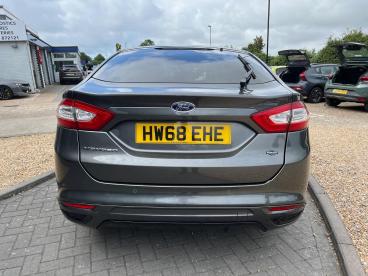 SPOTICAR Ford Mondeo 2.0 Tdci St-line Euro 6 (s/s) 5dr Used Car - Saloon Diesel Grey - Ryde - 1200605579_5