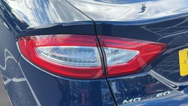 SPOTICAR Ford Mondeo 1.0t Ecoboost Zetec Euro 6 (s/s) 5dr Used Car - Saloon Petrol Blue - Chingford - 1200629140_5