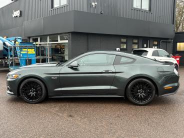SPOTICAR Ford Mustang 5.0 V8 Gt Fastback Selshift Euro 6 2dr Used Car - Coupe Petrol Green - Leicester - 1200566210_4