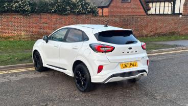 SPOTICAR Ford Puma 1.0t Ecoboost Mhev St-line Euro 6 (s/s) 5dr Used Car - Suv Petrol White - Hemel Hempstead - 600573587_4