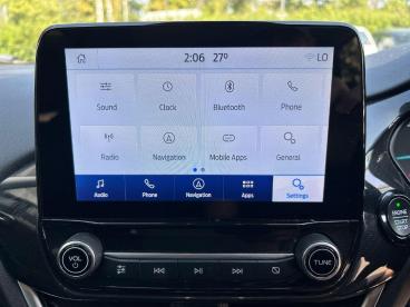 SPOTICAR Ford Puma 1.0t Ecoboost Mhev Titanium Euro 6 (s/s) 5dr Used Car - Suv Petrol White - Tonbridge - 1200623418_5
