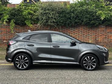 SPOTICAR Ford Puma 1.0t Ecoboost Mhev St-line Vignale Euro 6 (s/s) 5d Used Car - Suv Hybrid Grey - Hemel Hempstead - 1200638531_2