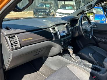 SPOTICAR Ford Ranger 2.0 Ecoblue Wildtrak Auto 4wd Euro 6 (s/s) 4dr Used Car - Commercial Vehicle Diesel Orange - Tonbridge - 1200599509_4