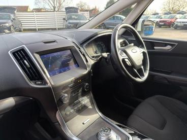 SPOTICAR Ford S-max 2.0 Ecoblue Titanium Auto Euro 6 (s/s) 5dr Used Car - Mpv Diesel White - Billinghay - 1200587734_3