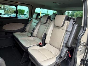 SPOTICAR Ford Tourneo Custom 2.0 310 Ecoblue Titanium L2 Euro 6 (s/s) 5dr Used Car - Commercial Vehicle Diesel Silver - Billinghay - 1200531210_5