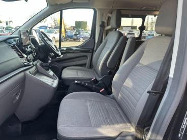 SPOTICAR Ford Tourneo Custom 2.0 320 Ecoblue Titanium L1 Euro 6 (s/s) 5dr Used Car - Commercial Vehicle Diesel Black - Billinghay - 1200550599_4