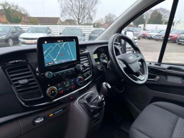 SPOTICAR Ford Tourneo Custom 2.0 320 Ecoblue Zetec L2 Euro 6 (s/s) 5dr Used Car - Commercial Vehicle Diesel Silver - Billinghay - 1200573027_5