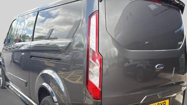 SPOTICAR Ford Transit Custom 2.0 320 Ecoblue Limited Crew Van L2 H1 Euro 6 (s/s Used Car - Commercial Vehicle Diesel  - Bristol - 1200588805_5