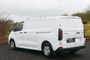 SPOTICAR Ford Transit Custom 2.0 280 Ecoblue Trend L2 H1 Euro 6 (s/s) 5dr Used Car - Commercial Vehicle Diesel White - Ballymena County Antrim - 1200605249_5