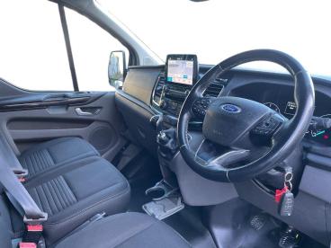 SPOTICAR Ford Transit Custom 2.0 280 Ecoblue Limited L1 H1 Euro 6 (s/s) 5dr Used Car - Commercial Vehicle Diesel Silver - Gloucester - 1200643704_3